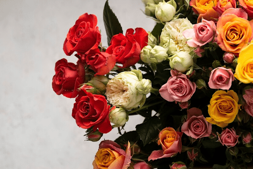 Shop Beautiful Rose Bouquets in Singapore – Fresh & Quality Roses Delivery